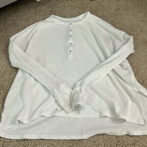 super cute bottom down shirt!!
